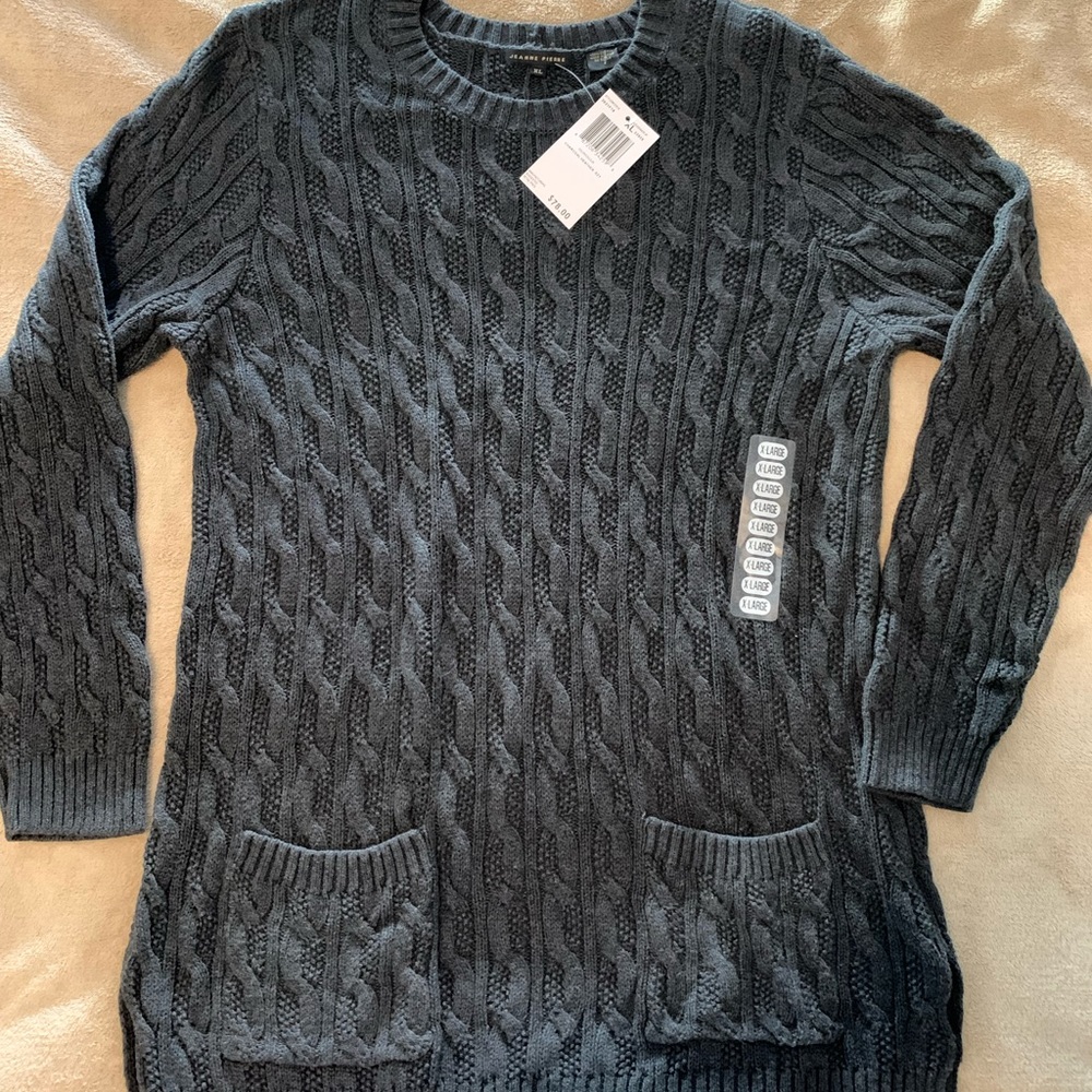 Gray sweater tunic